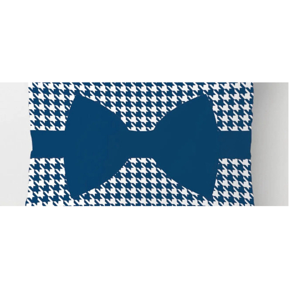 Face Pattern Pillow Cover In Blue - Picture 2 of 3